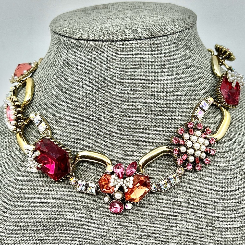 Betsey Johnson ‘Iconic Fabulous Fuchsia’ Necklace RARE/HTF!